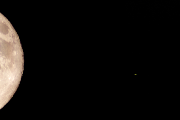 Saturn beim Mond, Feb. 2007
